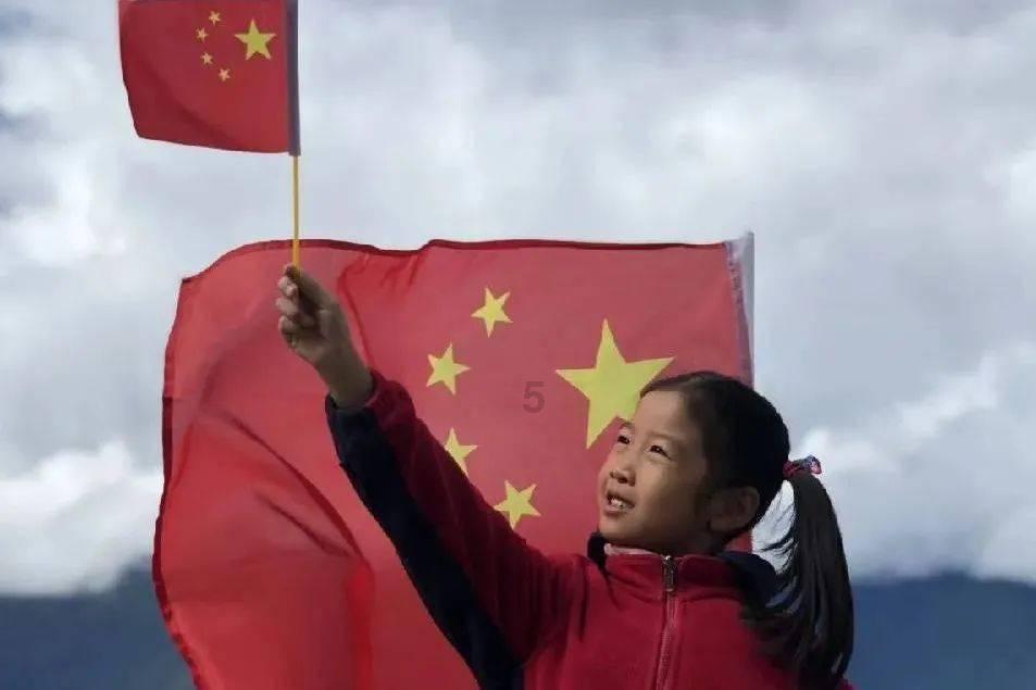 冰糖炖草莓怎么做游戏画面